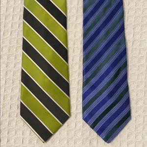 Bundle of 2 ties